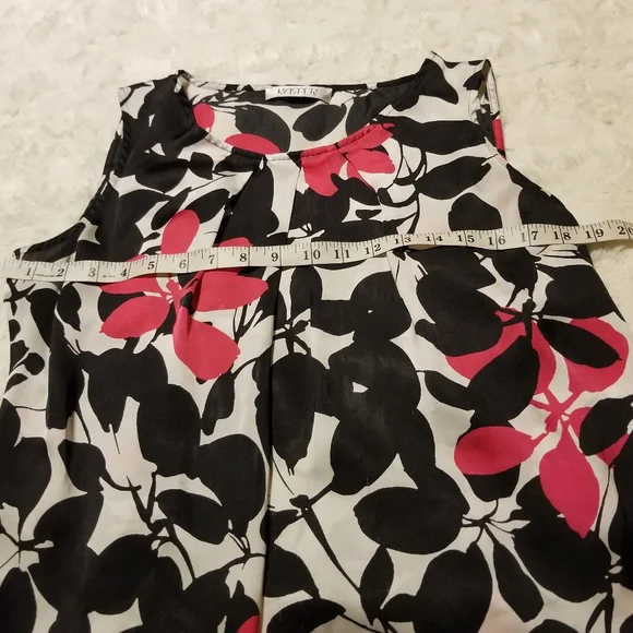 Kasper Top Womens Sleeveless Blouse Floral Black White Size Medium - Picture 6 of 7